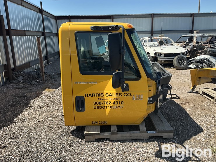 international-durastar-4300-image-4