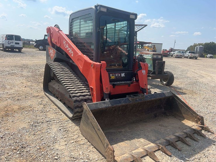 2022-kubota-svl-97-2-skid-steer-loader-image-1