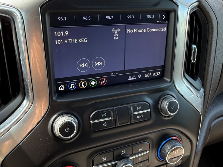 2019-chevrolet-k1500-image-62