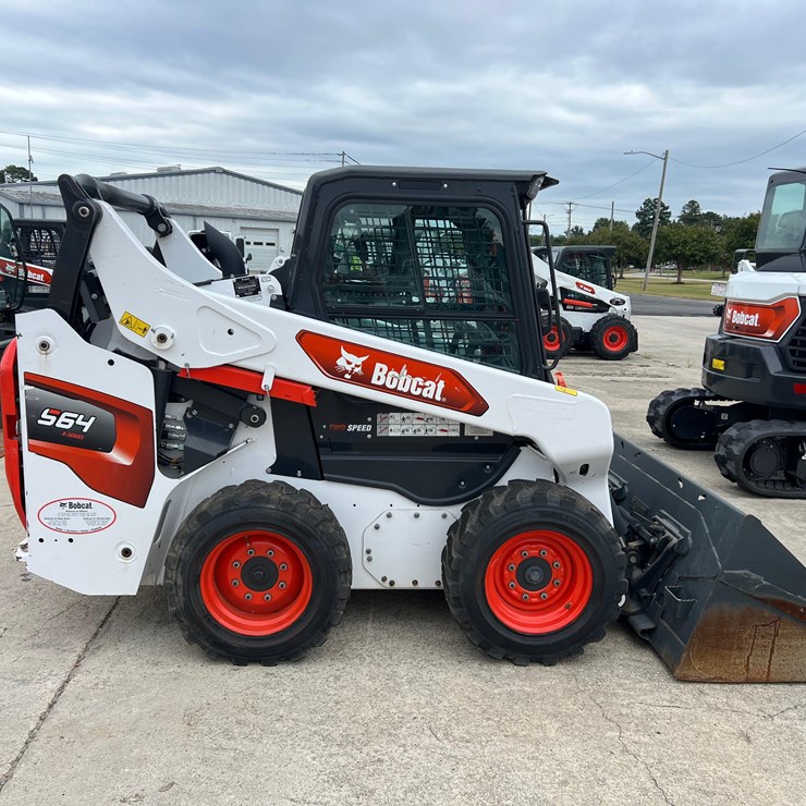 2022 BOBCAT S64