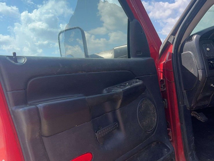 dodge-ram-3500-image-28