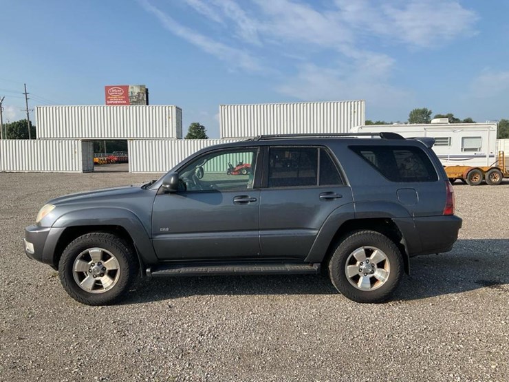 2004-toyota-4-runner-image-2