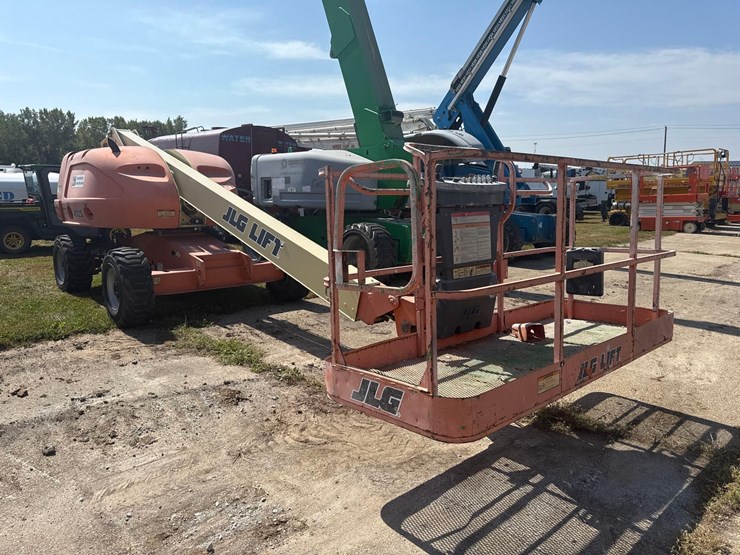 jlg-400s-image-7