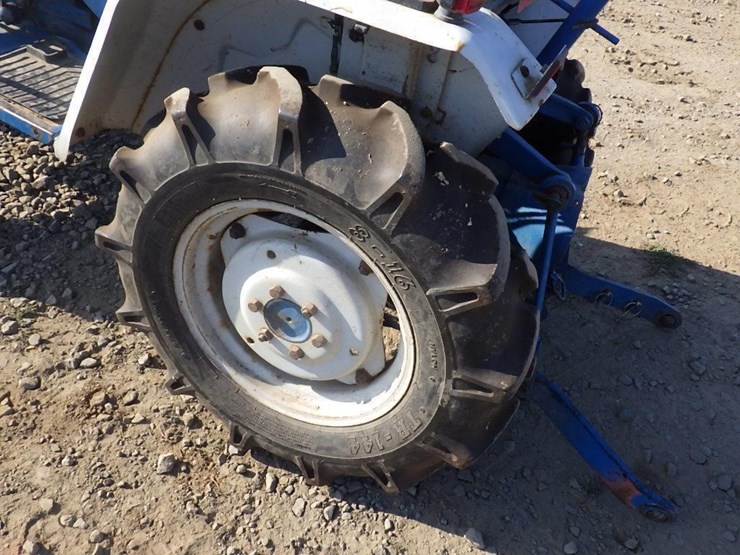 ford-1220-image-22