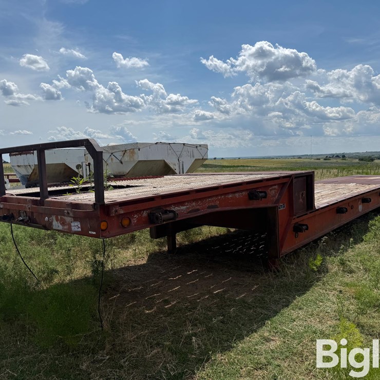 SHOP BUILT TRAILER