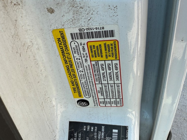 2012-utility-van-image-19