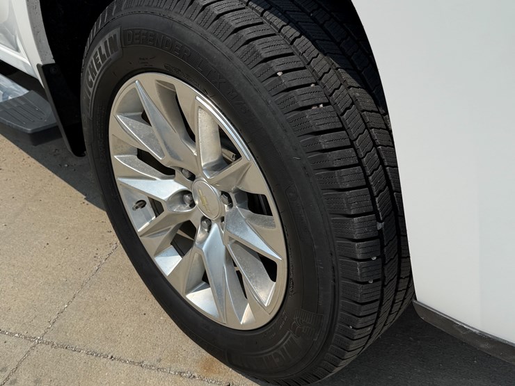 2019-chevrolet-silverado-image-58