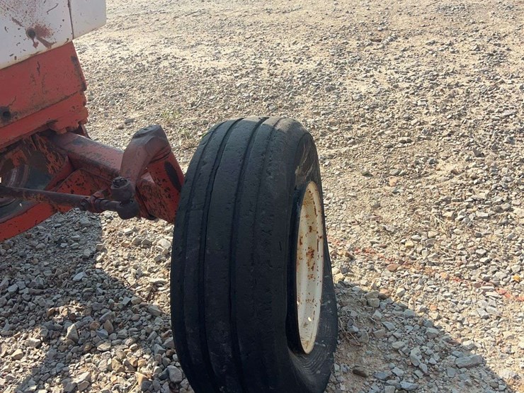 case-1175-cab-tractor-image-23