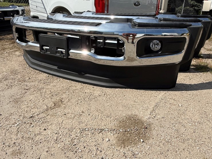 #25-•-2024-ford-front-bumper-image-1
