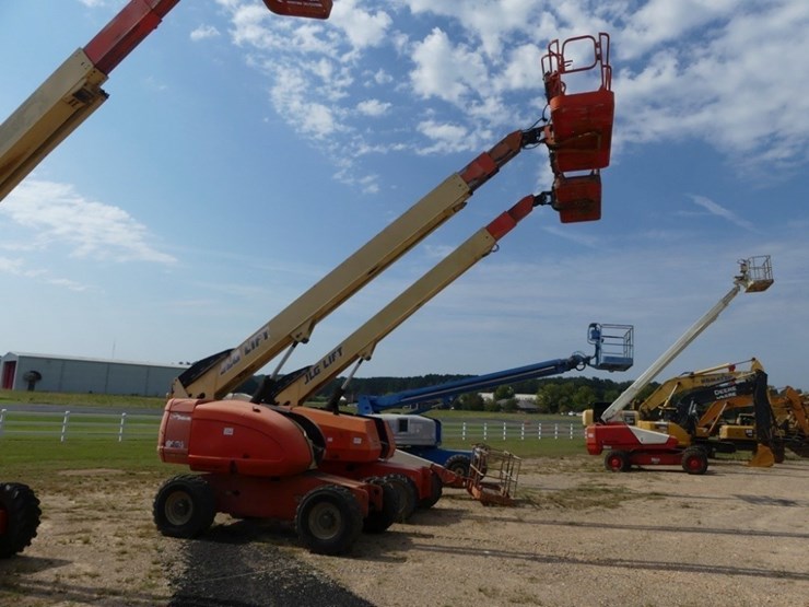 2007-jlg-600s-image-1