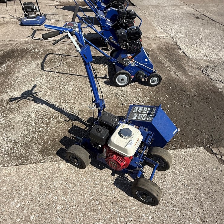 #46 • 2024 Bluebird BB650 Commercial Walk Behind Bedding Machine