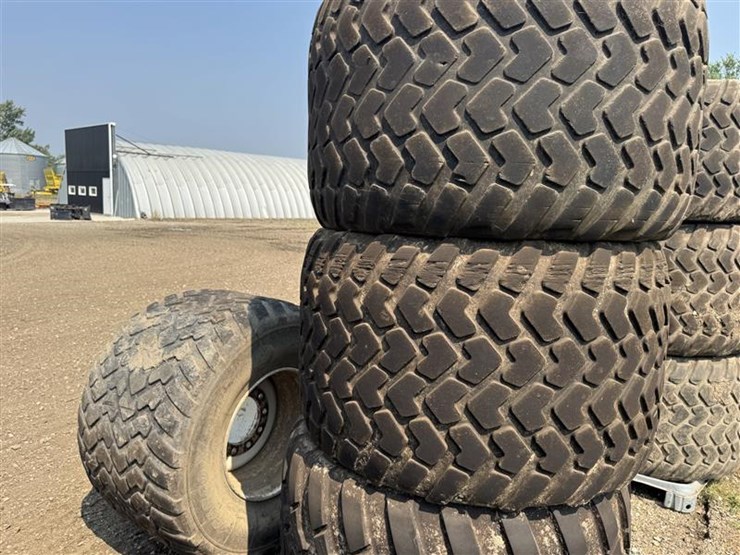 michelin-cargoxbib-high-floatation-tires-(set-of-4)-image-4
