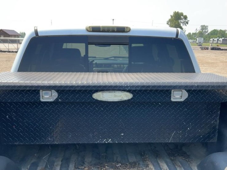 2011-chevrolet-silverado-image-42