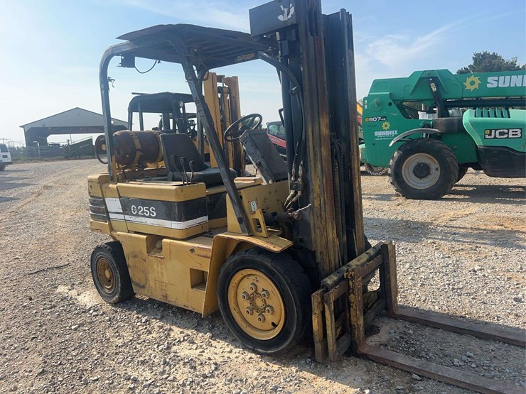 daewoo-g2ss-warehouse-forklift-image-5