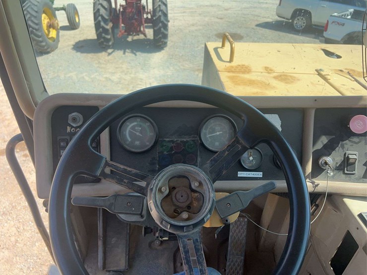cat-d400e-t/a-dump-truck-image-38