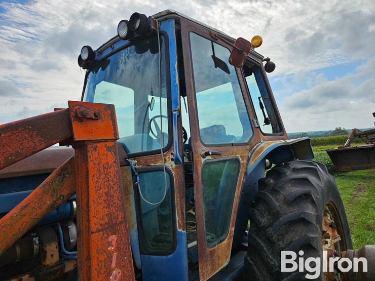 1979-ford-tractor-image-11