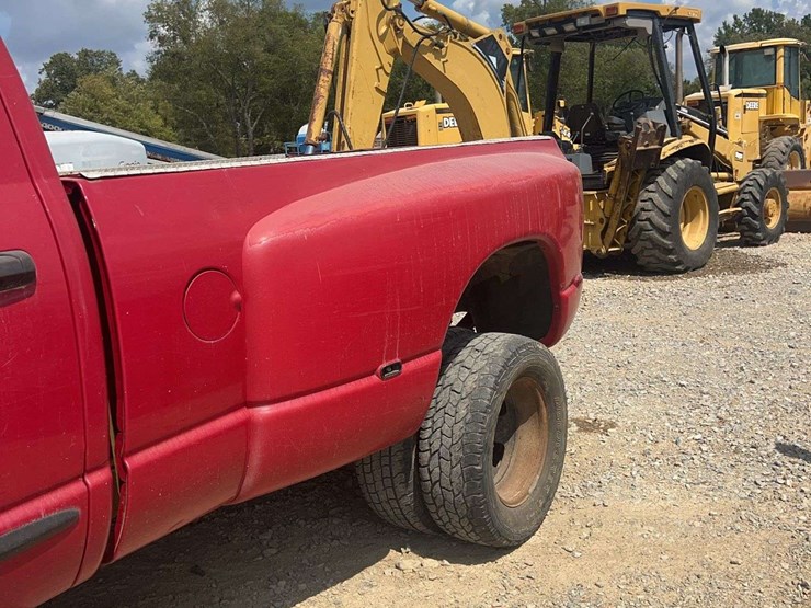 dodge-ram-3500-image-12