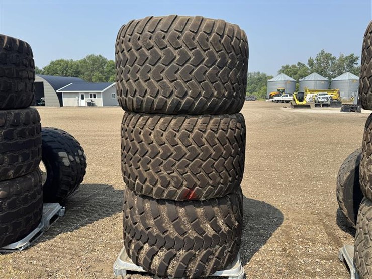 michelin-cargoxbib-high-floatation-tires-(set-of-4)-image-5