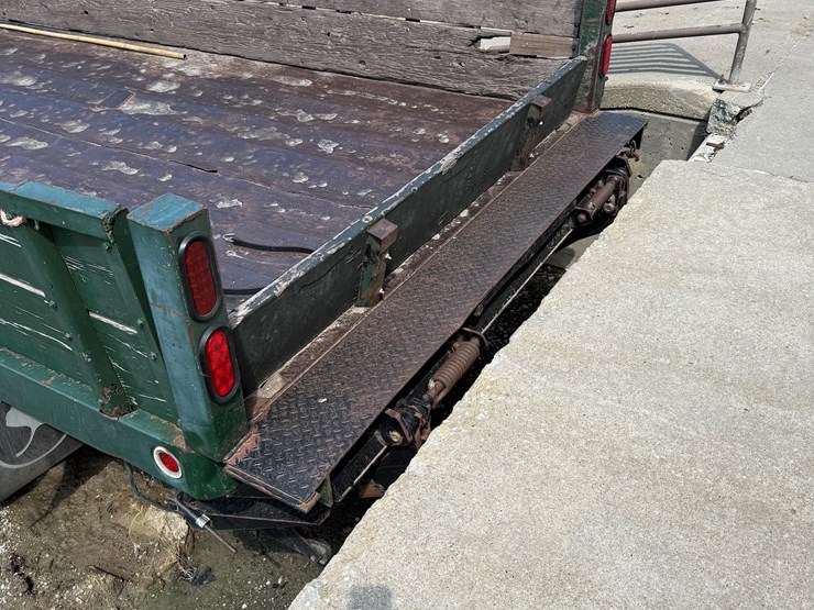 #104-•-1998-mack-single-axle-dually-dump-truck-image-26