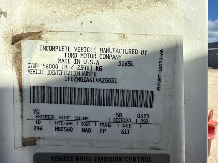 ford-l8000-image-22