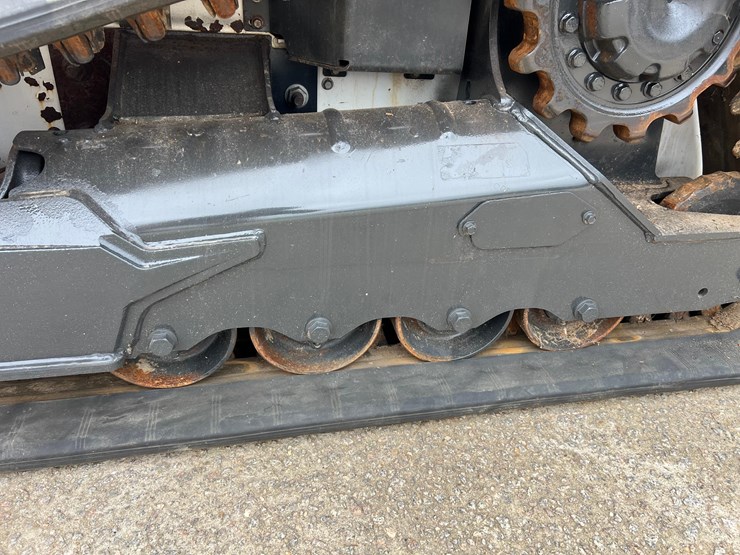 2023-bobcat-t62-image-12