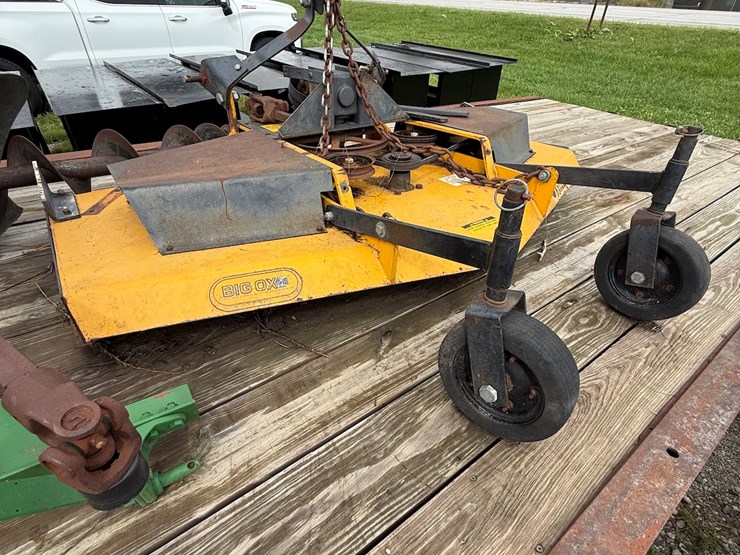#37-•-big-ox-6-ft.-challenger-ii-3-point-shredder-image-4