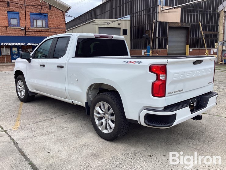2022-chevrolet-silverado-1500-image-7