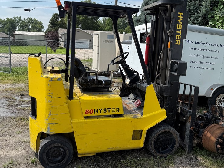 #102-•-hyster-s80xl2bc-lp-gas-forklift-image-2