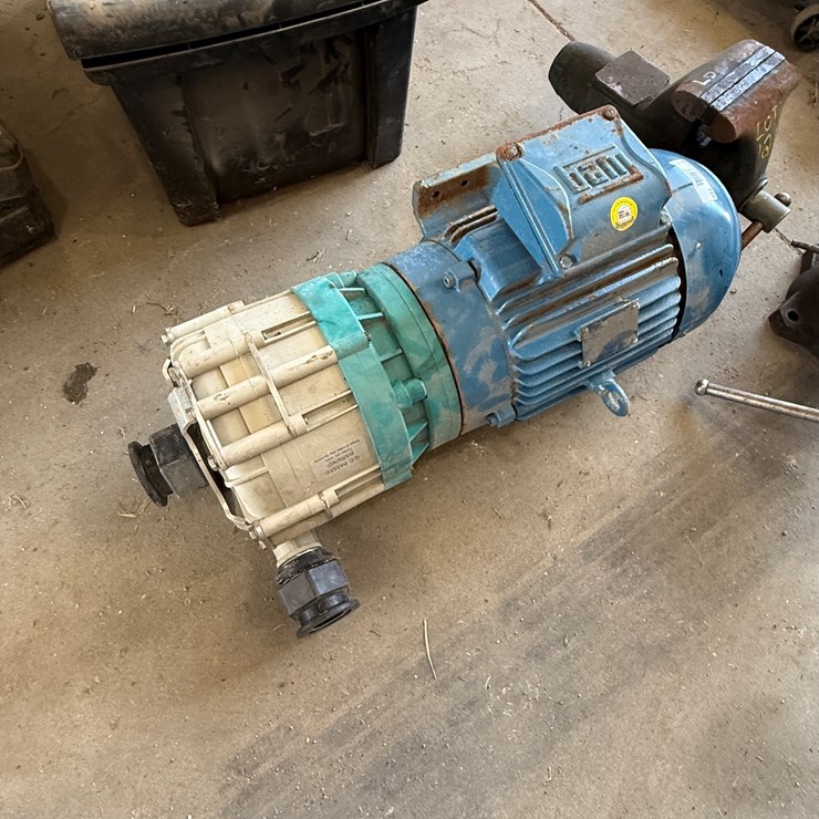 #120 • Weg 10 HP 3-Phase Electric Motor