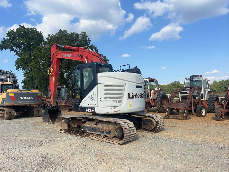 2019-link-belt-145-x4-excavator-image-2