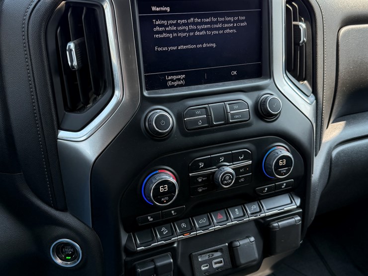 2019-chevrolet-silverado-image-44