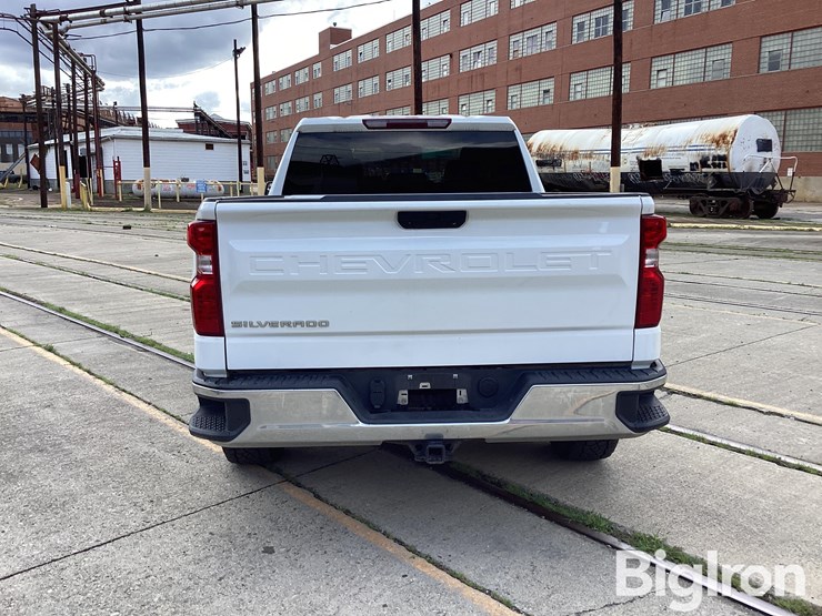 2022-chevrolet-silverado-1500-image-6