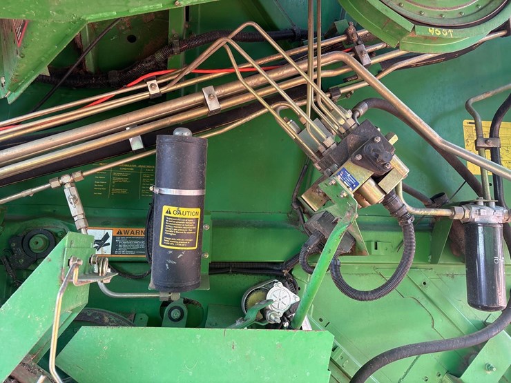 john-deere-9600-image-11