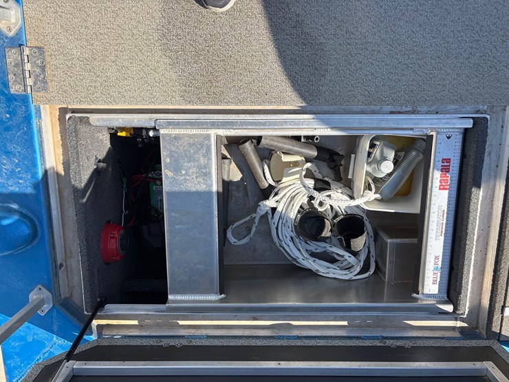 2011-custom-weld-white-water-special-boat-with-2010-gateway-materials-custom-weld-trailer-image-35