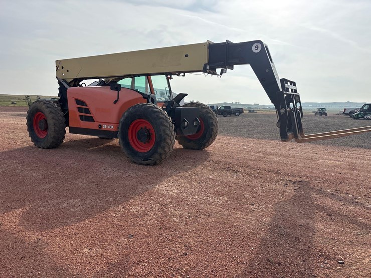 2013-jlg-g9-43a-telehandler-image-5