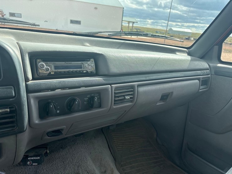 1996-ford-f250-image-14
