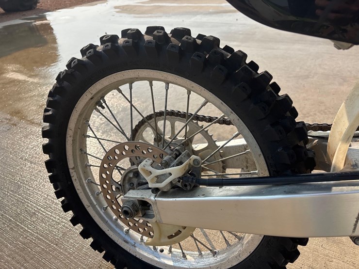 2001-honda-cr125r-dirt-bike-image-9