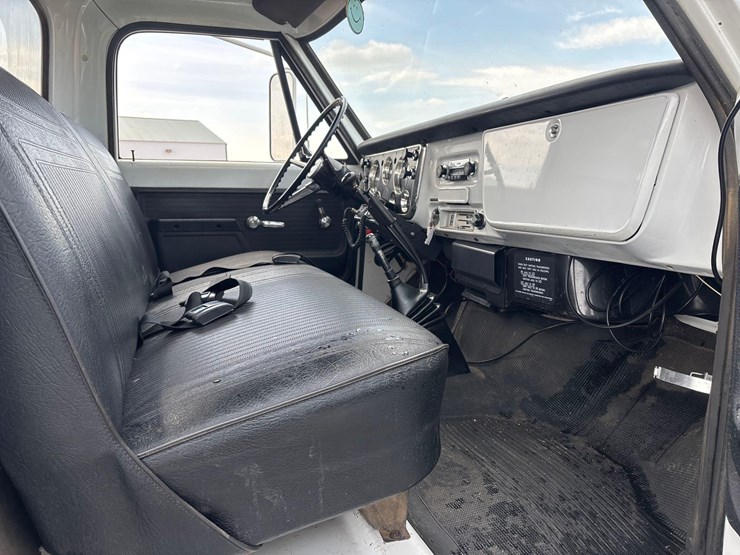 1972-gmc-5500-image-21