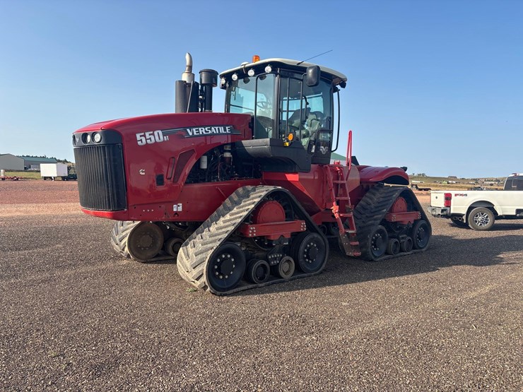 2015-versatile-550dt-image-14