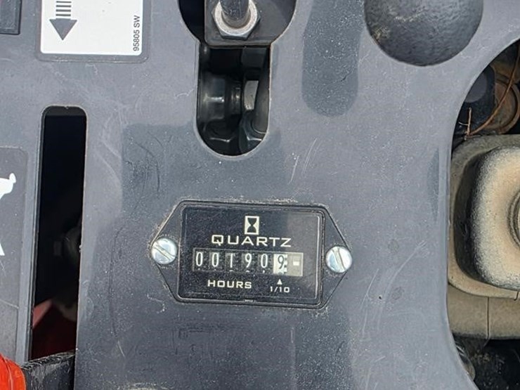 2023-bobcat-mt100-image-4