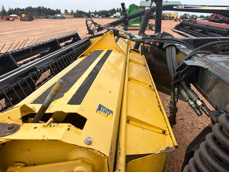 new-holland-2330bf-image-15