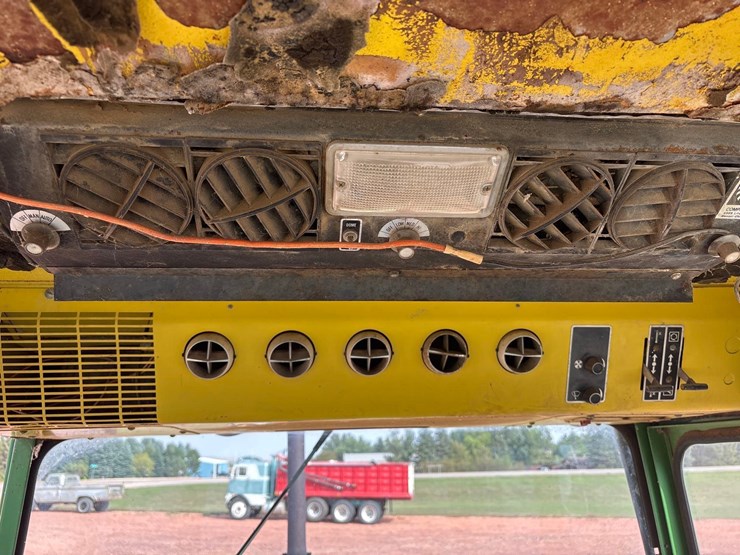1970-john-deere-4020-image-19