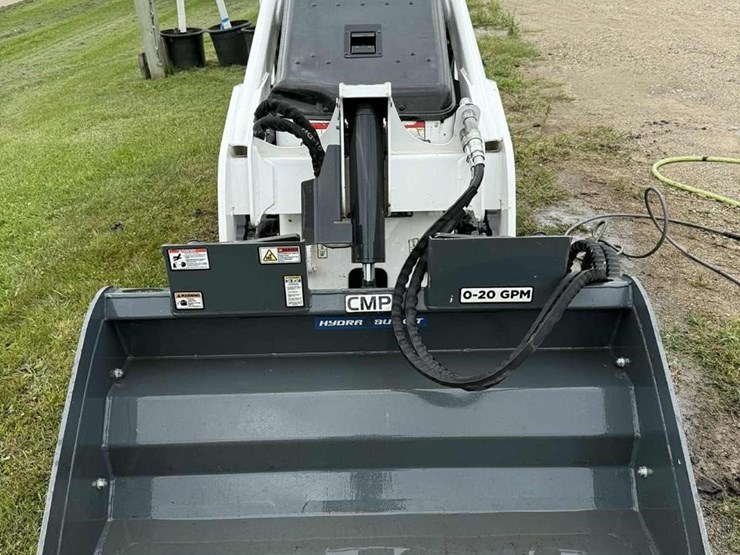 2023-bobcat-mt100-image-12
