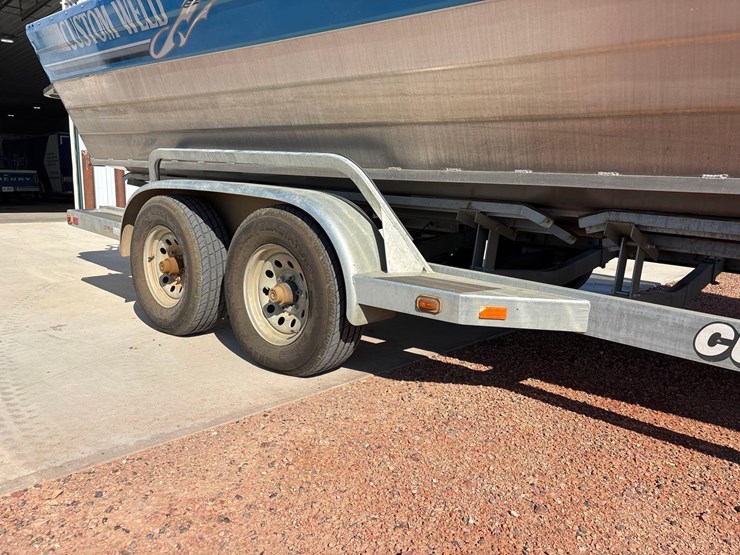 2011-custom-weld-white-water-special-boat-with-2010-gateway-materials-custom-weld-trailer-image-16