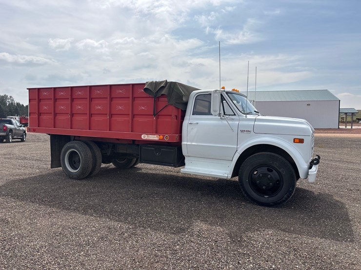 1972-gmc-5500-image-4