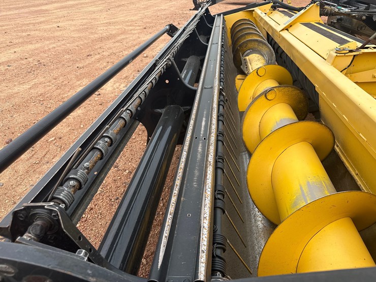 new-holland-2330bf-image-6