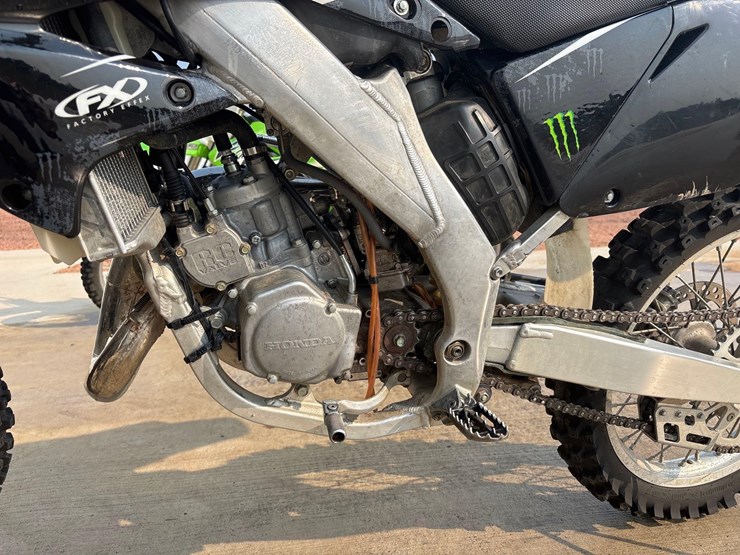 2001-honda-cr125r-dirt-bike-image-7