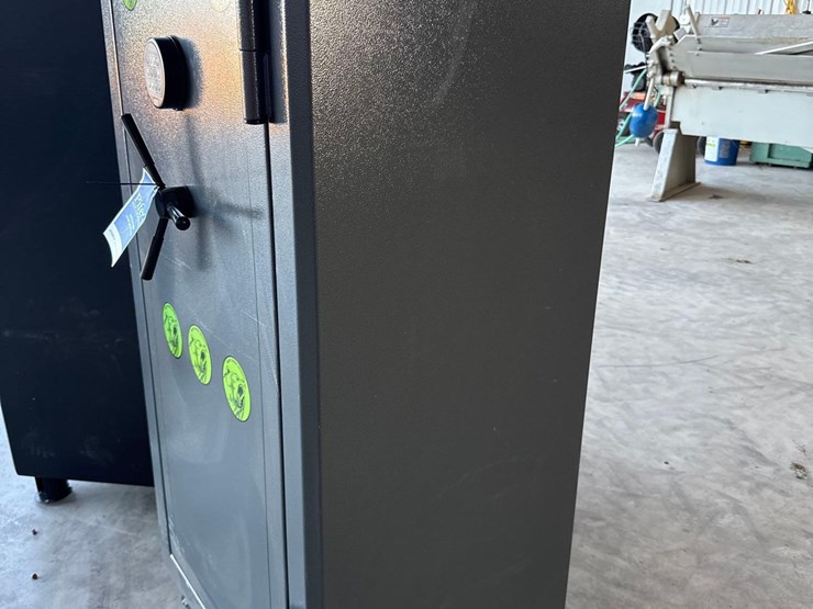 steel-core-gun-safe-image-2