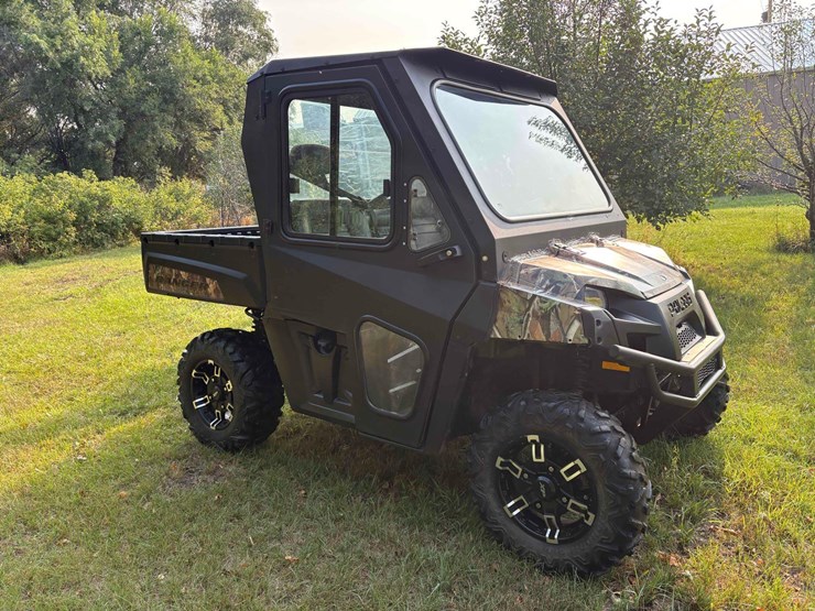 2011-polaris-ranger-image-1