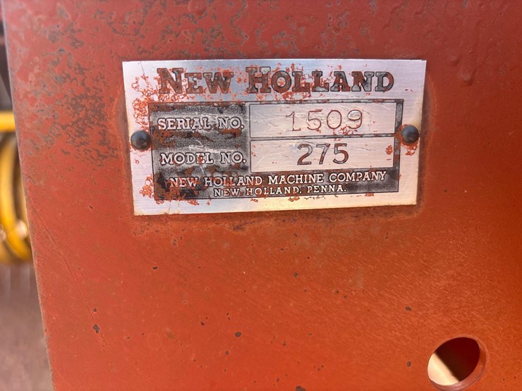 new-holland-275-image-7